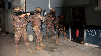 Adana merkezli 'torbacı' operasyonu