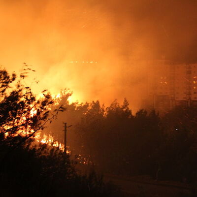 İskenderun'daki yangın kontrol altında