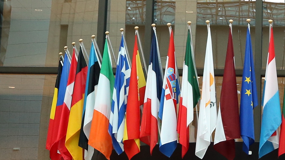 Salgının yeni merkez üssü Avrupa'da liderler toplanıyor!