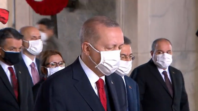 Devlet Erkanı Anıtkabir'de
