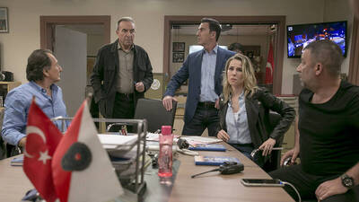 Arka Sokaklar'a 3 yeni oyuncu!