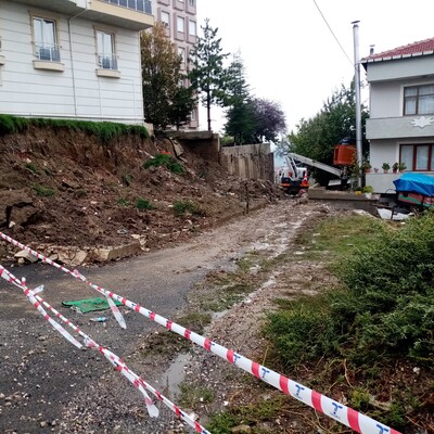 Kahraman Duman! Yaşlı çifti ölümden kurtardı