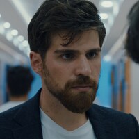 "Sevgilin ölürken sen nerdeydin?"