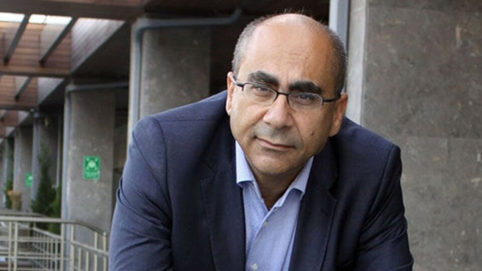 Derviş Zaim kimdir? İşte biyografisi!