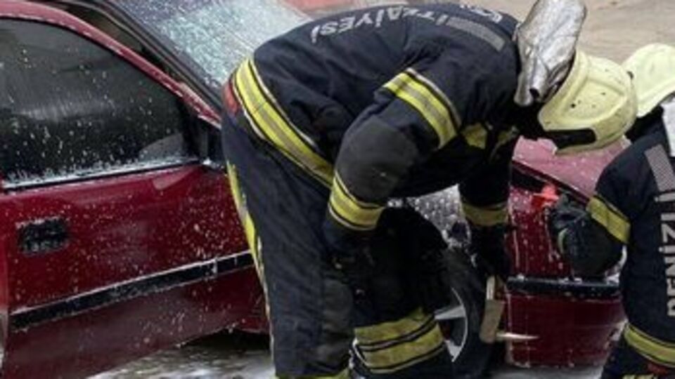 Otomobil seyir halinde iken yandı!