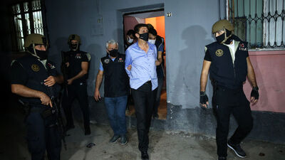 Adana'da terör örgütü iş birlikçilerine operasyon