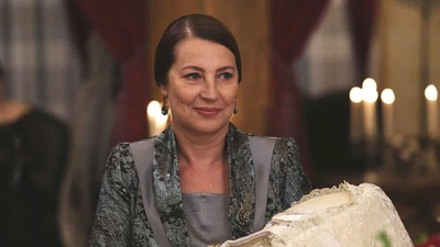 Vahide Perçin kimdir ve kaç yaşındadır?