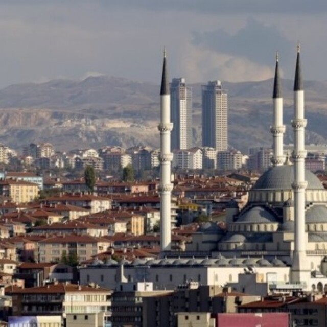 Ankara Cuma namazı saat kaçta?