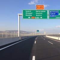 İzmir'e girişler kapatıldı