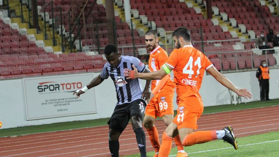 Adanaspor 3 puana 3 golle uzandı