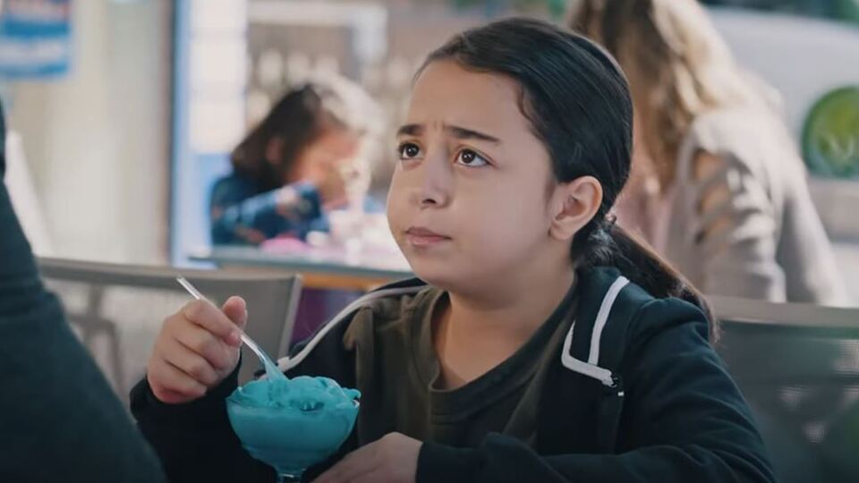 Mavi geçmişini sorguluyor