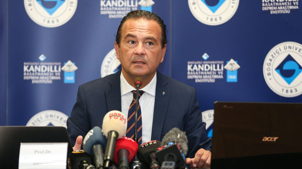 Kandilli'den açıklama! "30-40 km'lik fay kırıldı!"