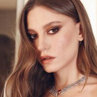 "Deprem olurken annemle İzmir'den dönüyorduk"