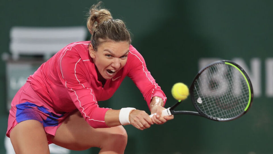 Halep, Kovid-19'a yakalandı