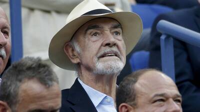 İlk James Bond hayatını kaybetti!