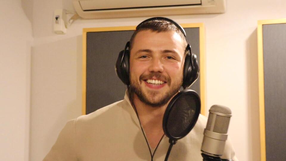 Tolga Sarıtaş stüdyoya girdi