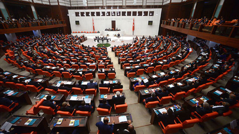 TBMM'den koronavirüs kararı