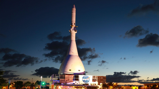Türk firma NASA'ya kumaş üretecek