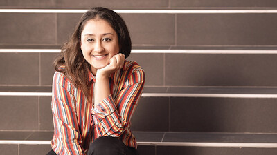 Ecem Erkek kimdir ve kaç yaşındadır?