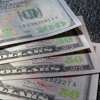 Dolar ve Euro'da yeni tarihi zirve