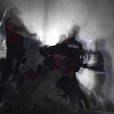 İzmir'de can kaybı artıyor