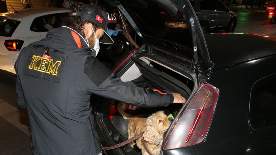 2 cinayet zanlısı uygulamada yakalandı