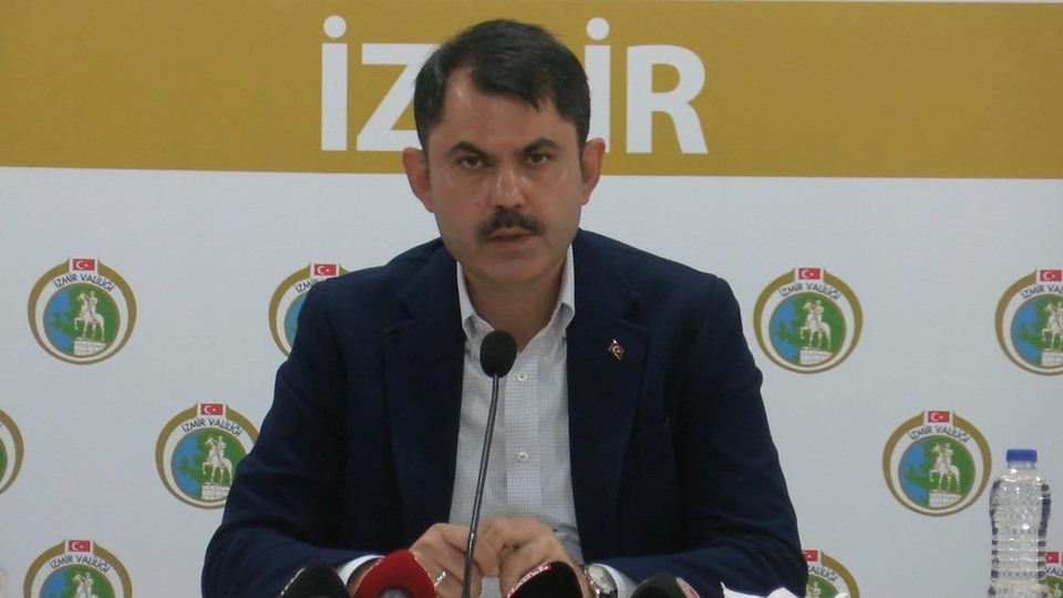 'Riskli binalarda oturmayın'