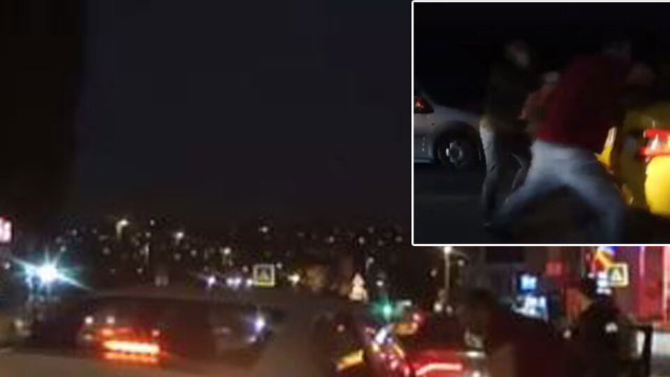 Aynaları kırdı! Sürücüleri deli etti! Sonunda olan oldu!