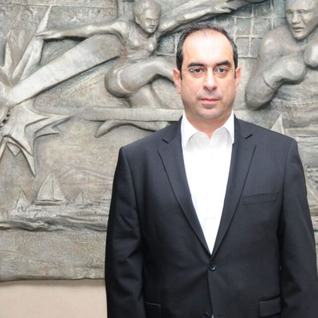 "Yaşa Fenerbahçe"