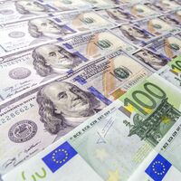 Euro ve dolarda yeni zirve