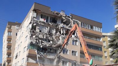 Japon deprem bilimciler anlattı! Binalarımız 9'a dayanıyor çünkü!