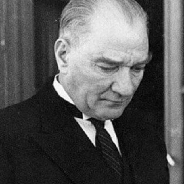 En anlamlı 10 Kasım şiirleri!