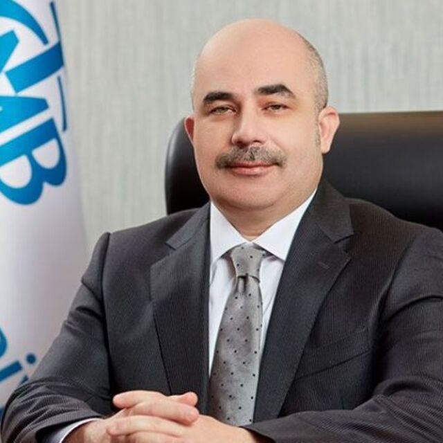 Murat Uysal kimdir?