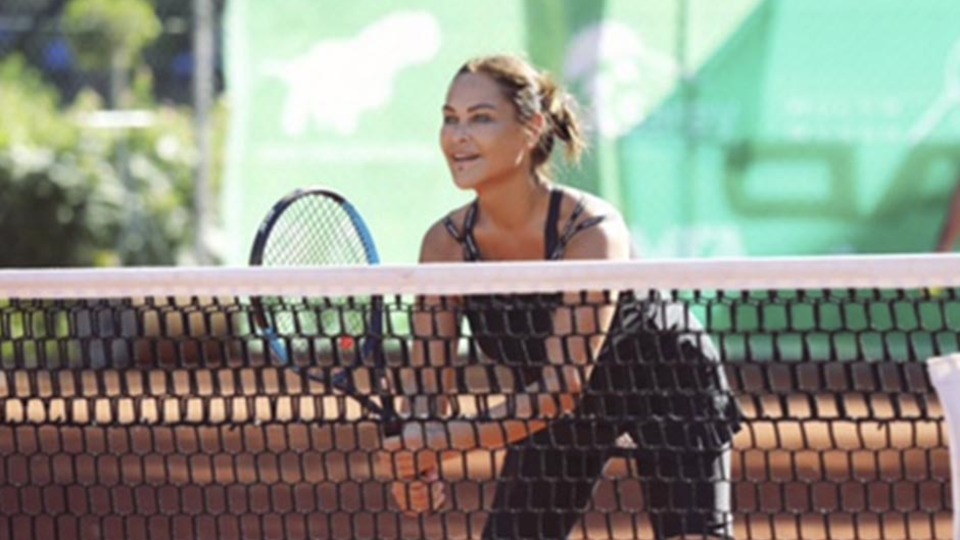 Hülya Avşar şampiyon oldu