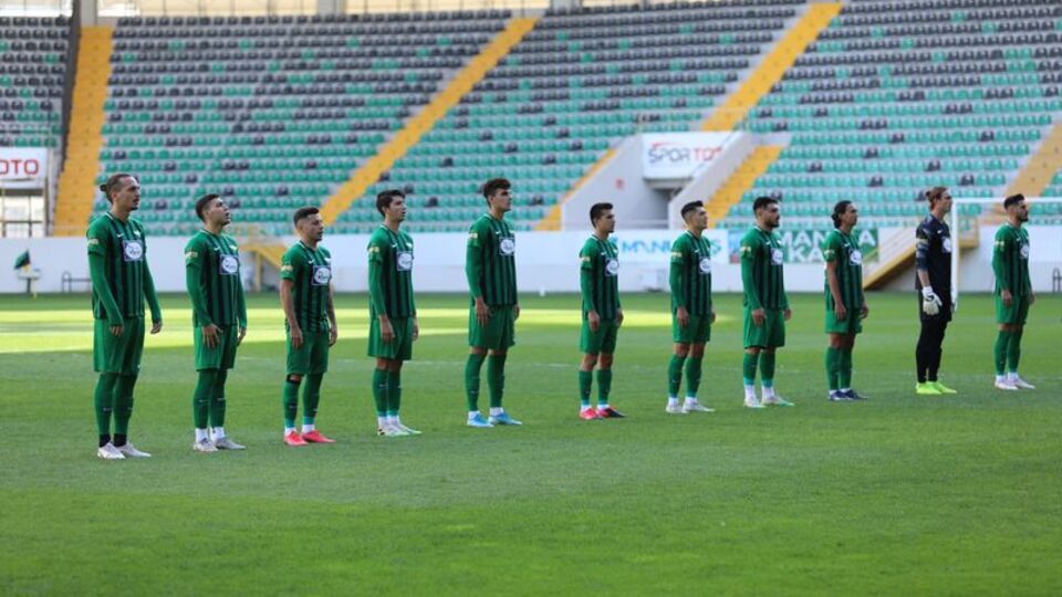 Akhisarspor'da 1 futbolcuda Kovid-19!