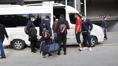 Hentbolda milli maça korona engeli