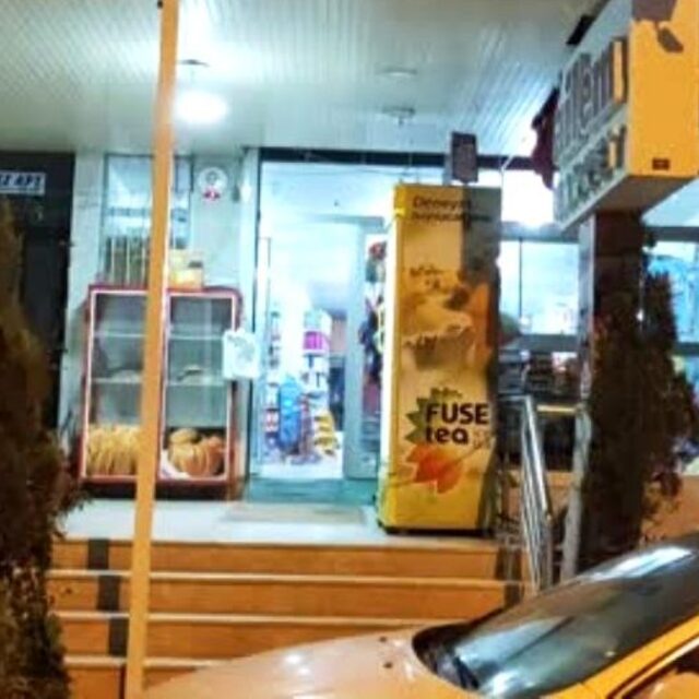 Manisa'da markete silahlı soygun
