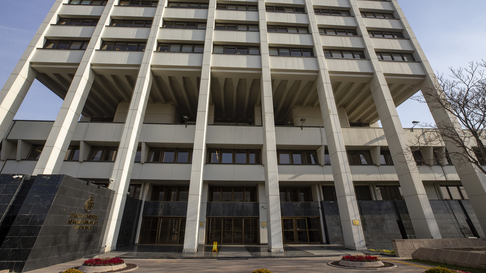 Merkez sıkılaştırmaya devam ediyor