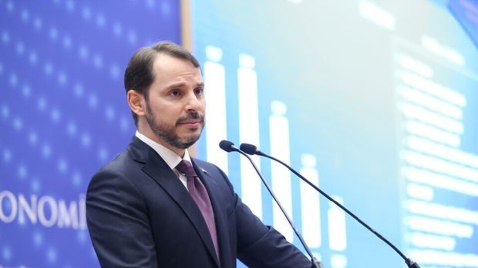 Berat Albayrak neden istifa etti?