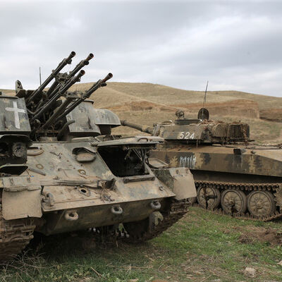 Aliyev açıkladı! 23 köy daha! Ermeni güçler kaçıyor!