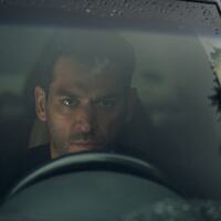 "Dünya Cihangir'le ikimize dar artık!"