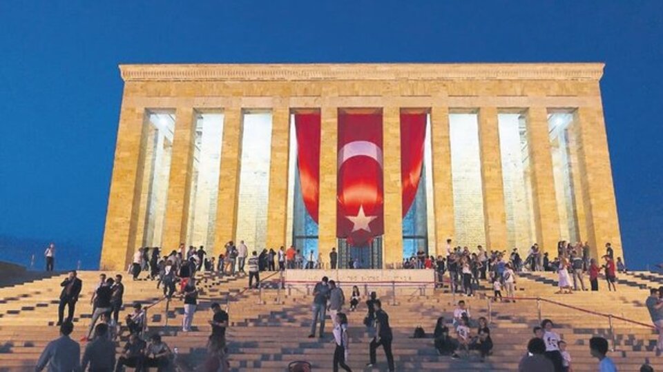 10 Kasım resmi tatil mi?