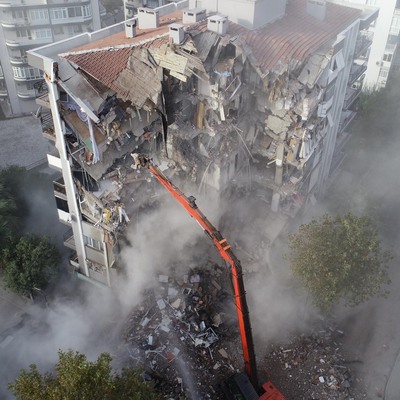 İzmir'i vuran depremle ilgili çarpıcı rapor!