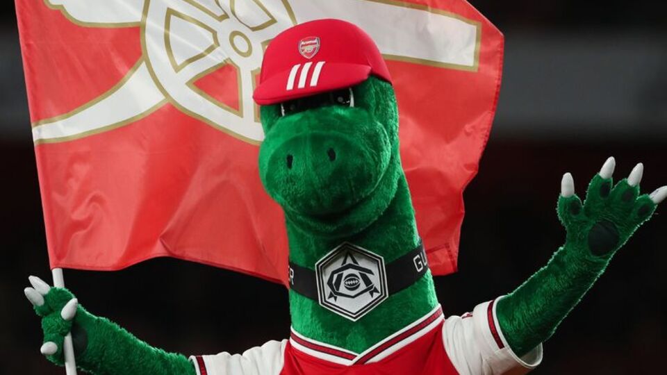 Arsenal'ın maskotu geri döndü