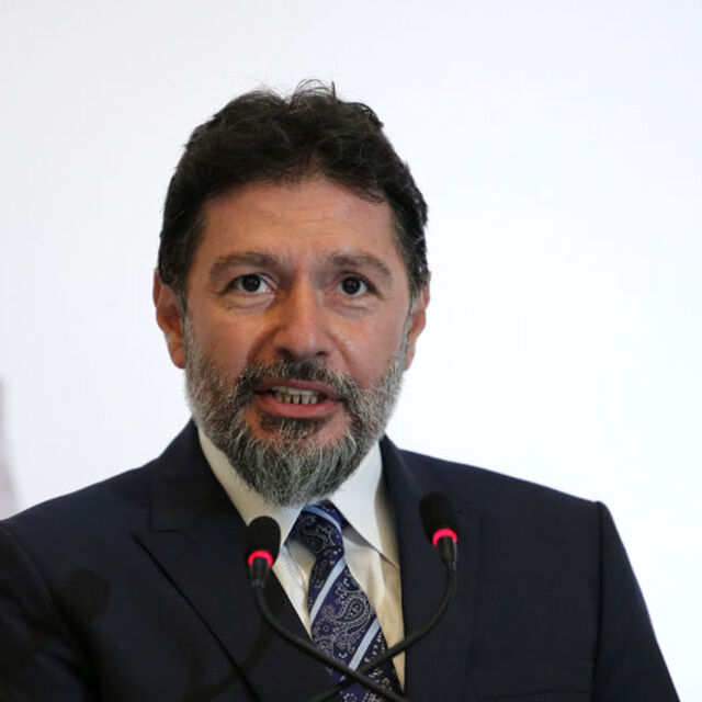 Hakan Atilla kimdir?