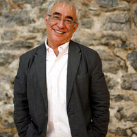 Şener Şen hastaneye kaldırıldı