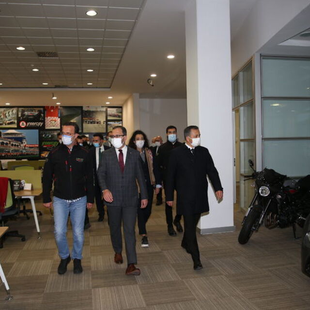Bakan Kasapoğlu incelemelerde bulundu