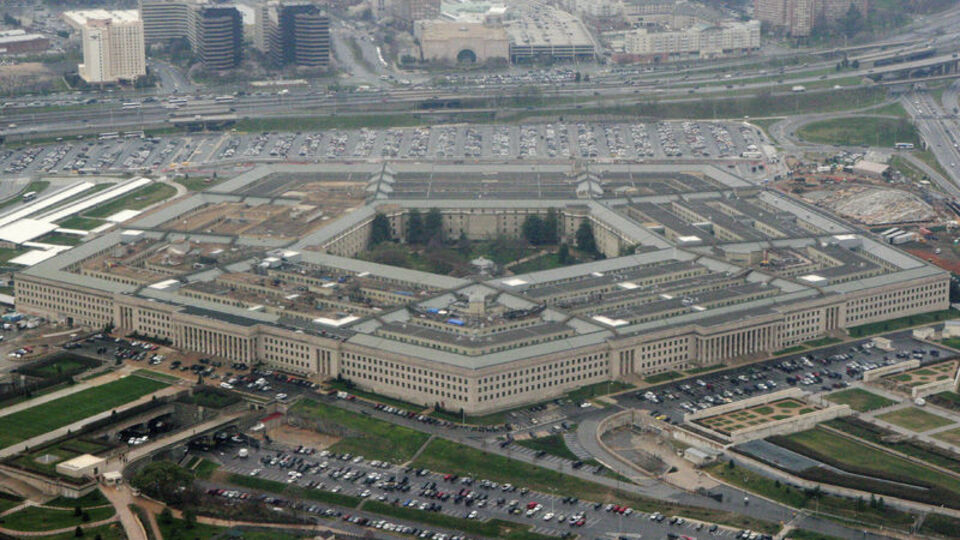 Pentagon'da 'istifa' depremi