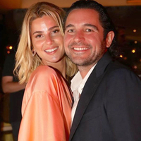 Sabancı'dan evliliğe ilk adım