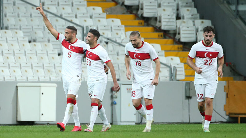 Cenk Tosun, Arda'yı yakaladı